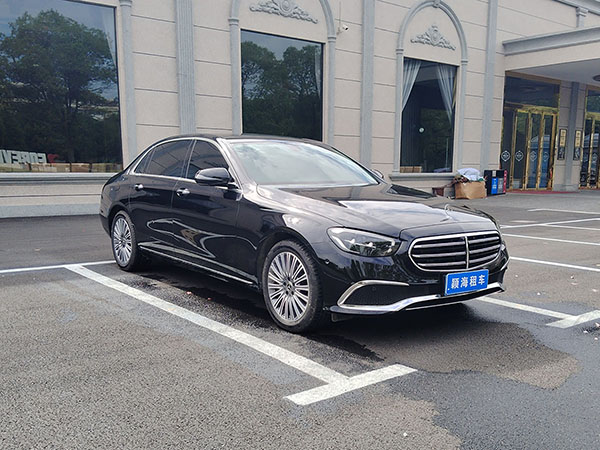 奔馳E級(jí)-1_0_02.jpg